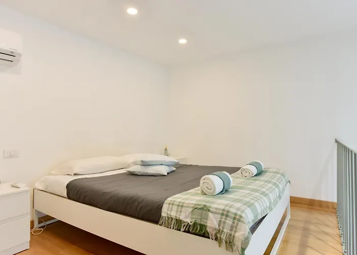 4bnb - Loft Colosseum Apartment *